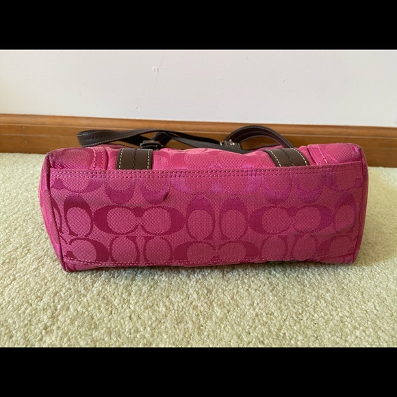 Coach Signature Hampton Tote Handbag Magenta - Picture 7 of 8